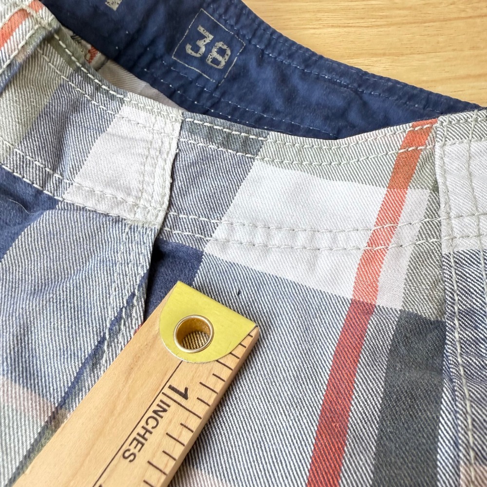 Y2K Old Navy Madras Preppy Plaid Cargo Shorts Mens 38‎ Gorpcore Summer Casual - Picture 14 of 15